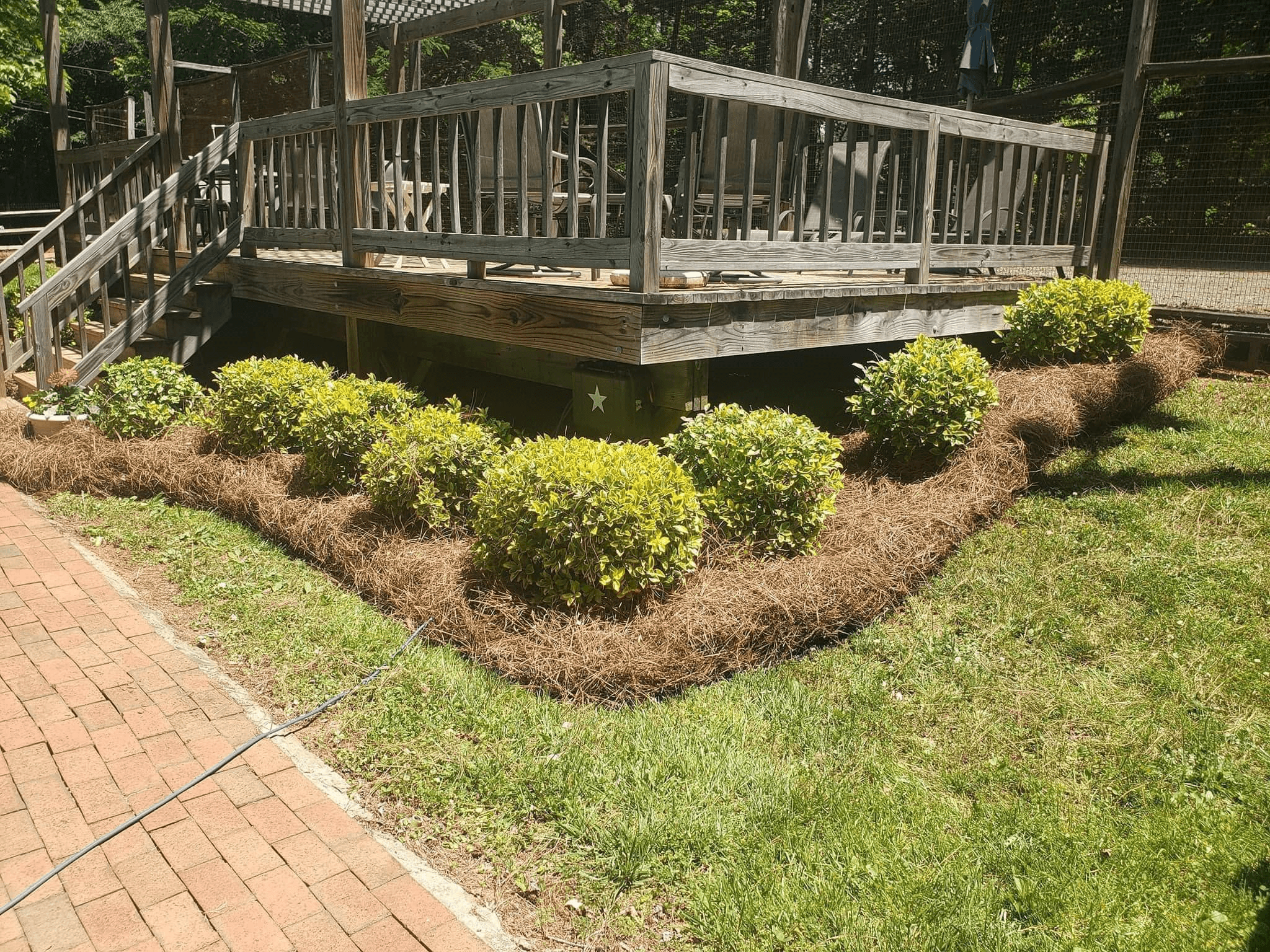 Pine Needle & Mulch Installation photo