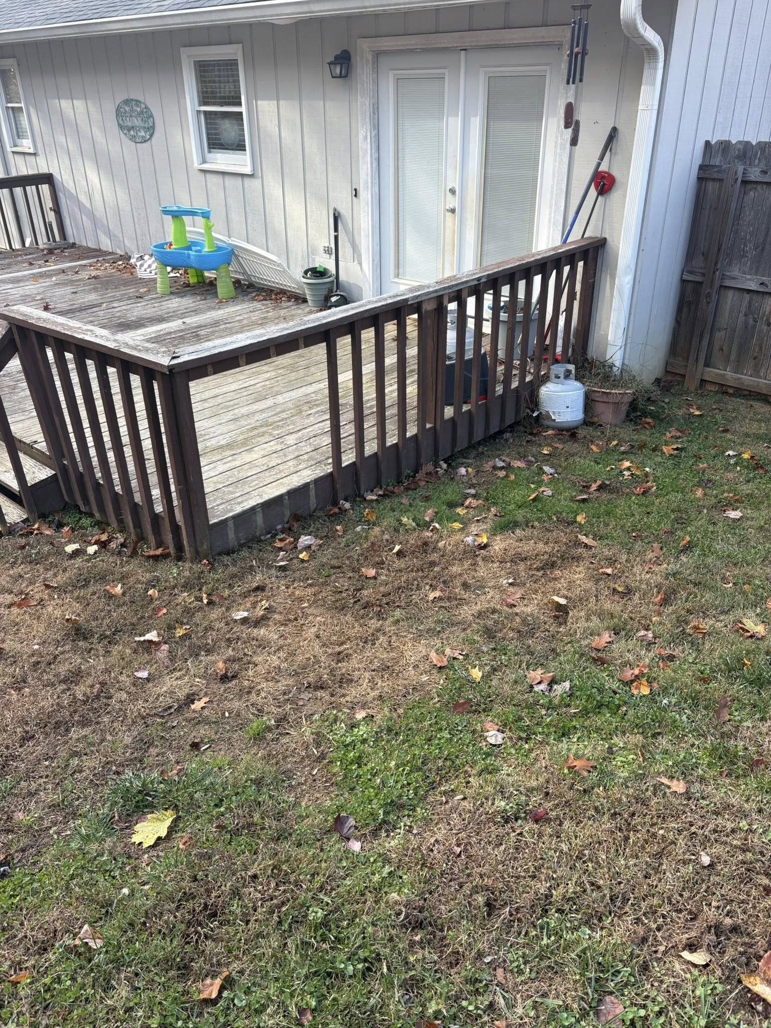 Deck Makeover: Before